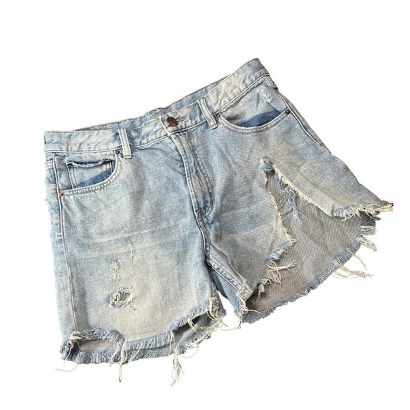BDG Pants - BDG Jean Shorts Women's 32 Low Rise Denim Destroyed Bermuda Lt Wash Tag Size 27